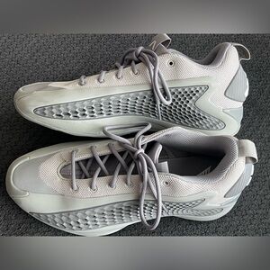 adidas Men's Anthony Edwards 1 Low Basketball Sneakers, Size 9.5 M